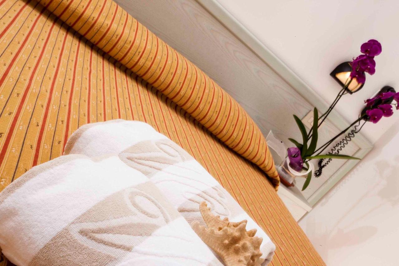 Hotel Leonardo 2*