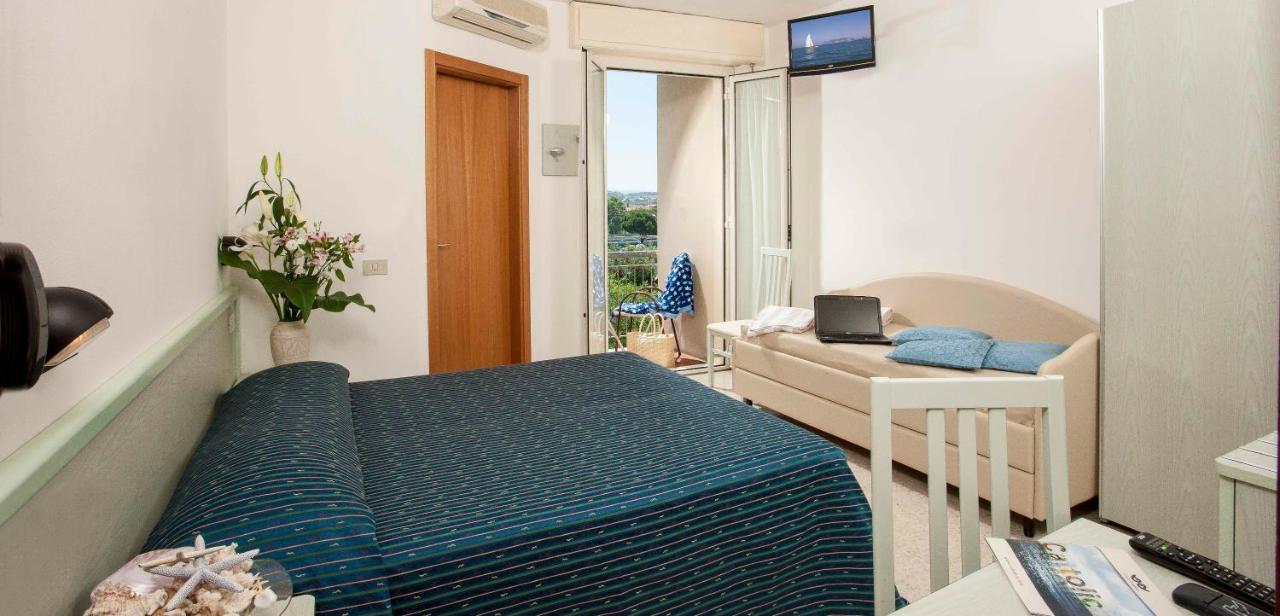 Hotel Leonardo Cattolica